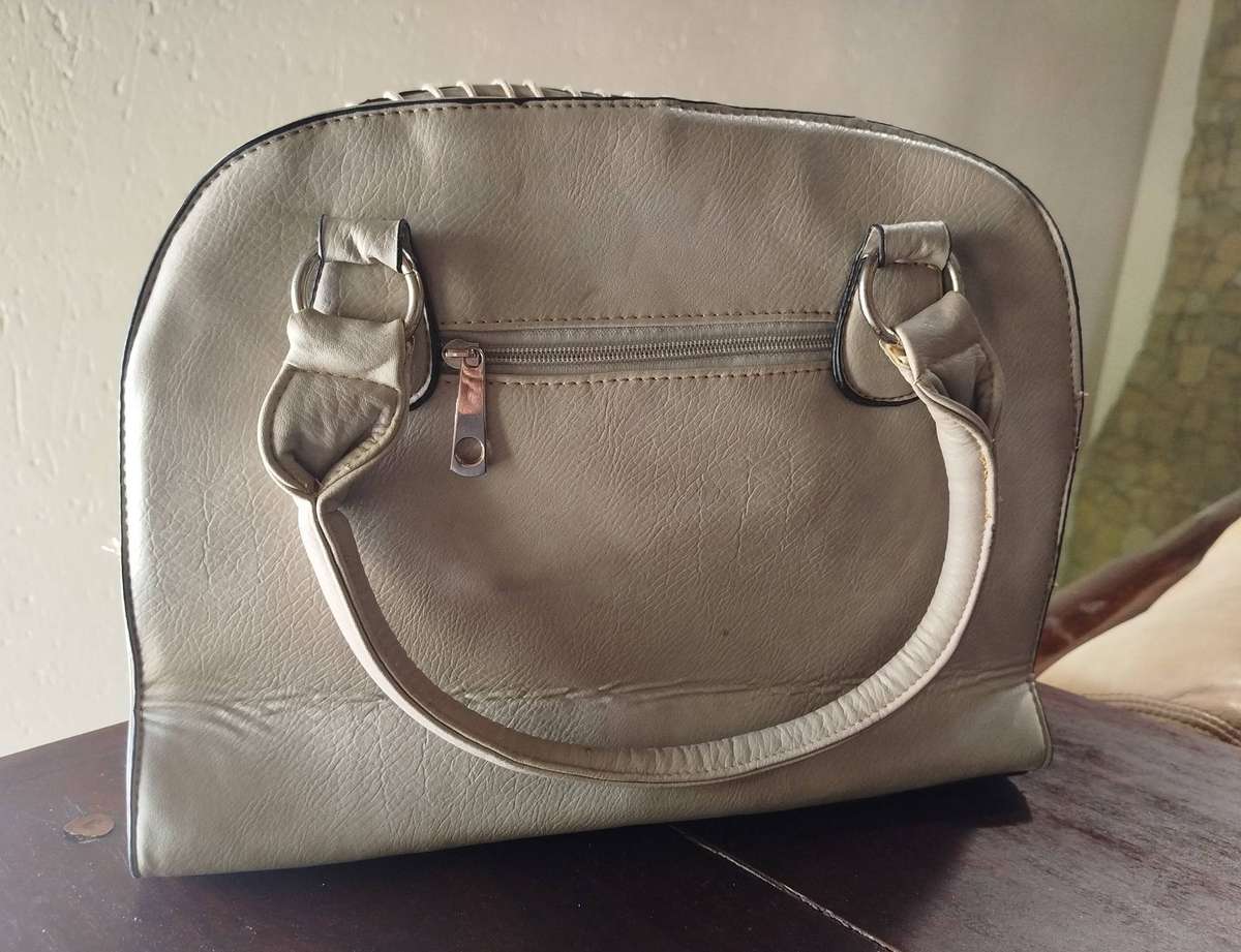Guess Shoulder/Handbag - Biege