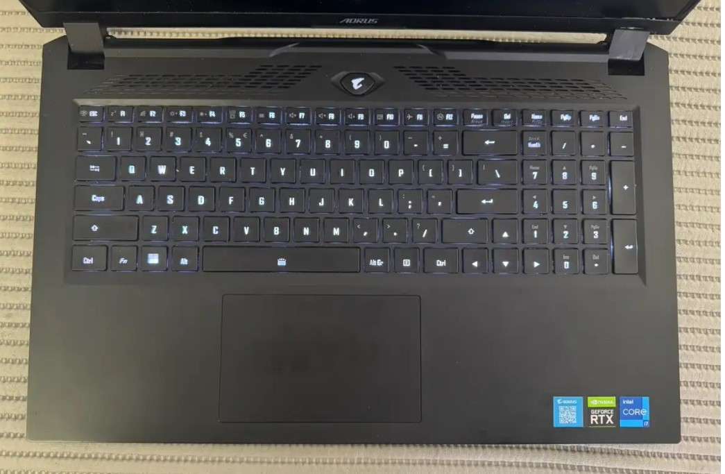 Gigabyte AORUS XE4, RTX 3070Ti GPU, Core i7-12700H 4.70GHz, 17.3" Full HD360Hz, 32GB PLEASE READ!!!