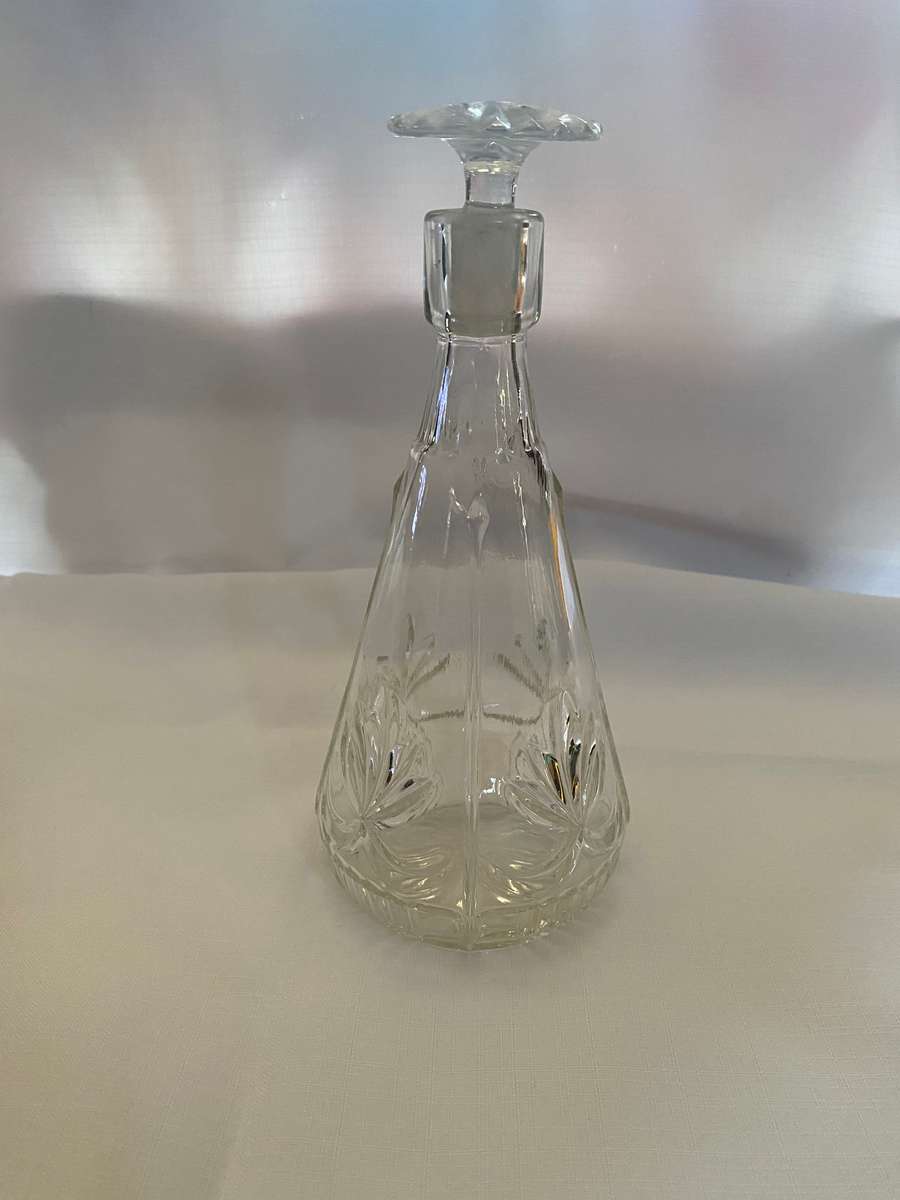 Small Decanter