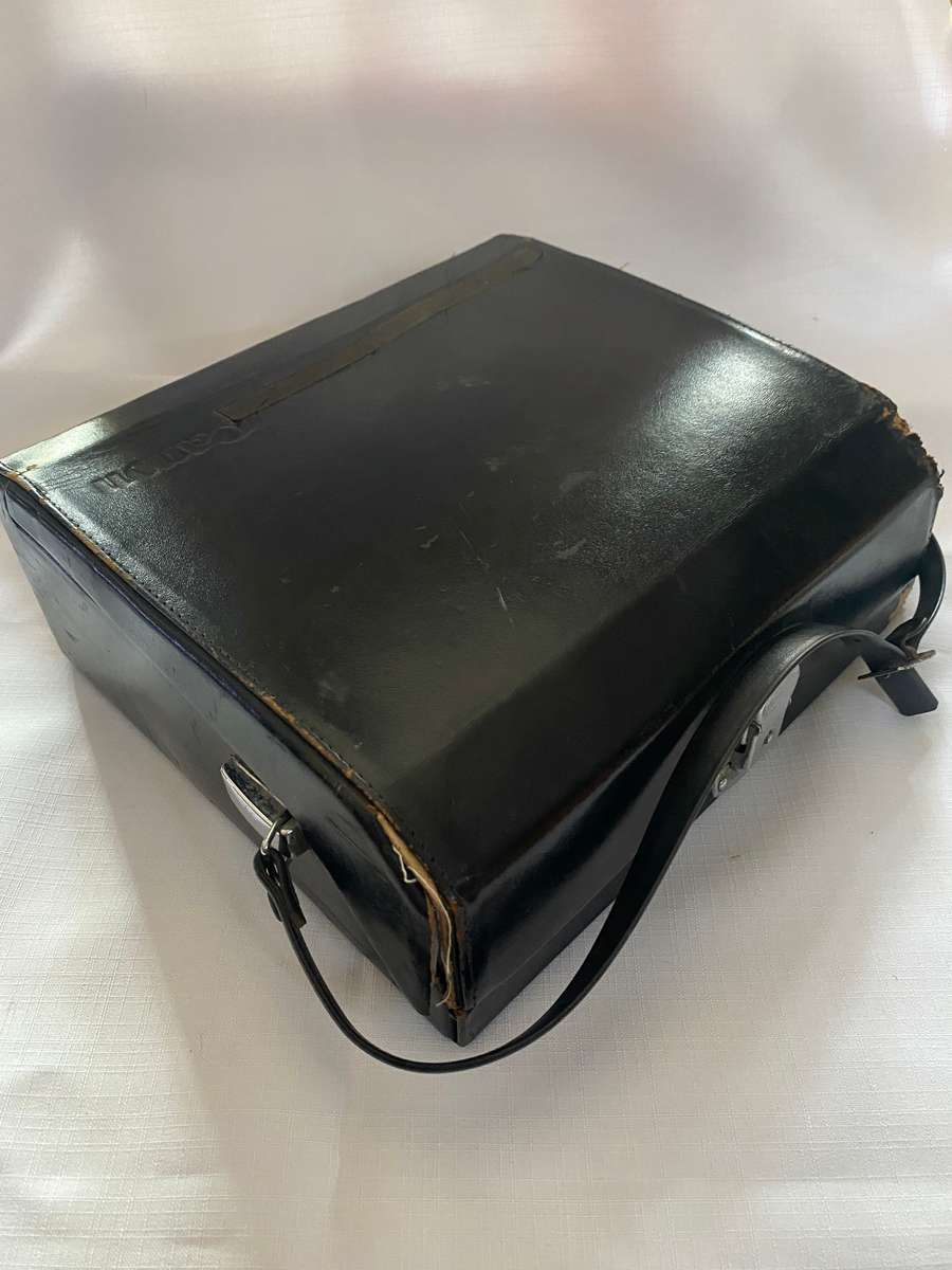 Vintage Cannon Movie camera