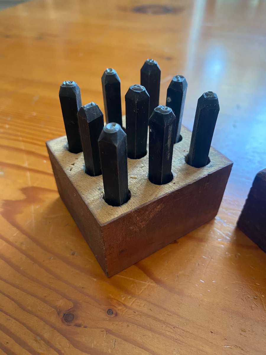 Vintage Metal Stamps Numbers 1-9