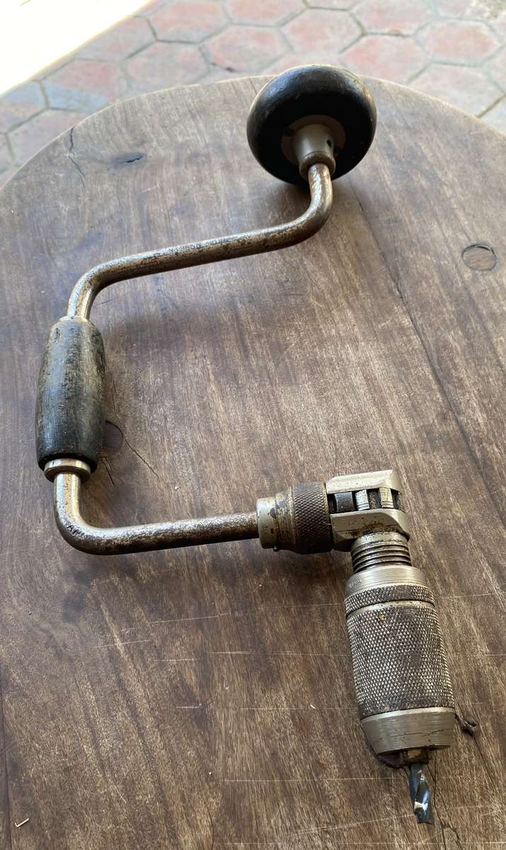 VINTAGE HAND DRILL