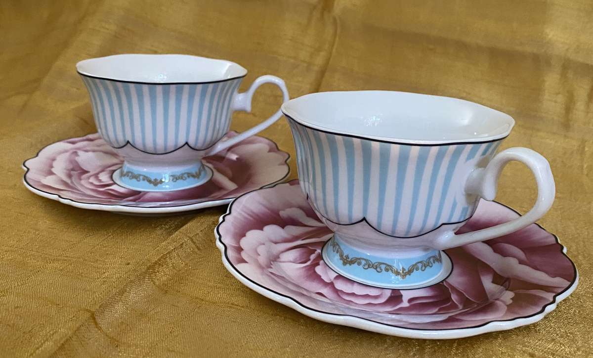 Jenna Clifford TEA CUPS