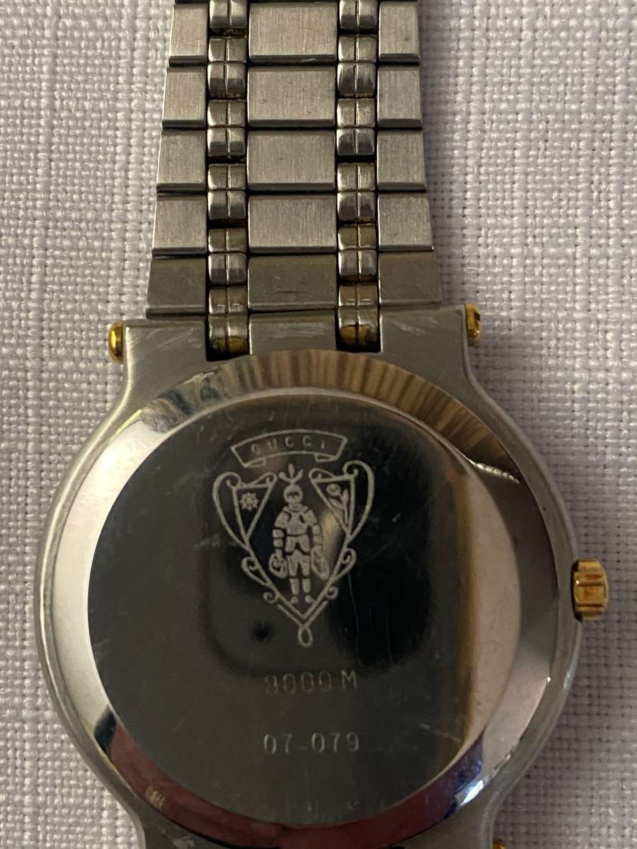 VINTAGE LADIES GUCCI WATCH