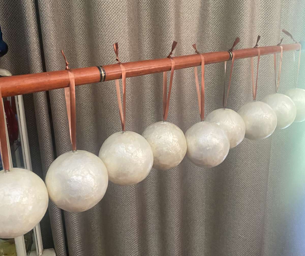 CHRISTMAS TREE BALLS