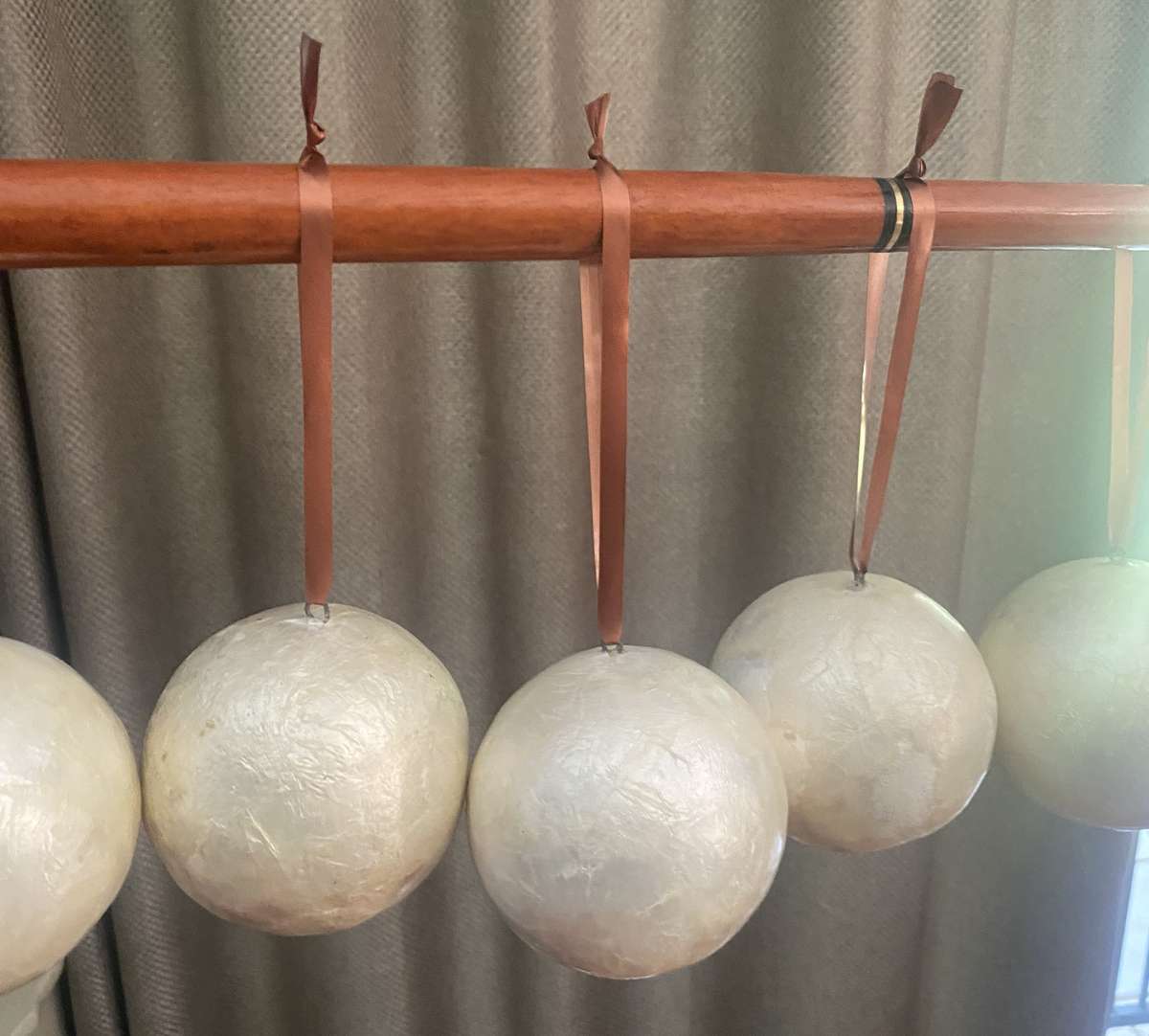 CHRISTMAS TREE BALLS