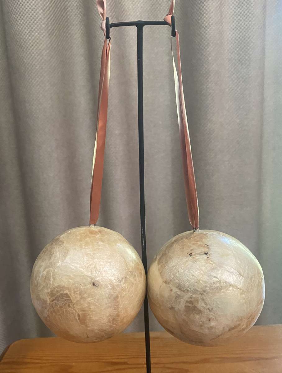 CHRISTMAS TREE BALLS