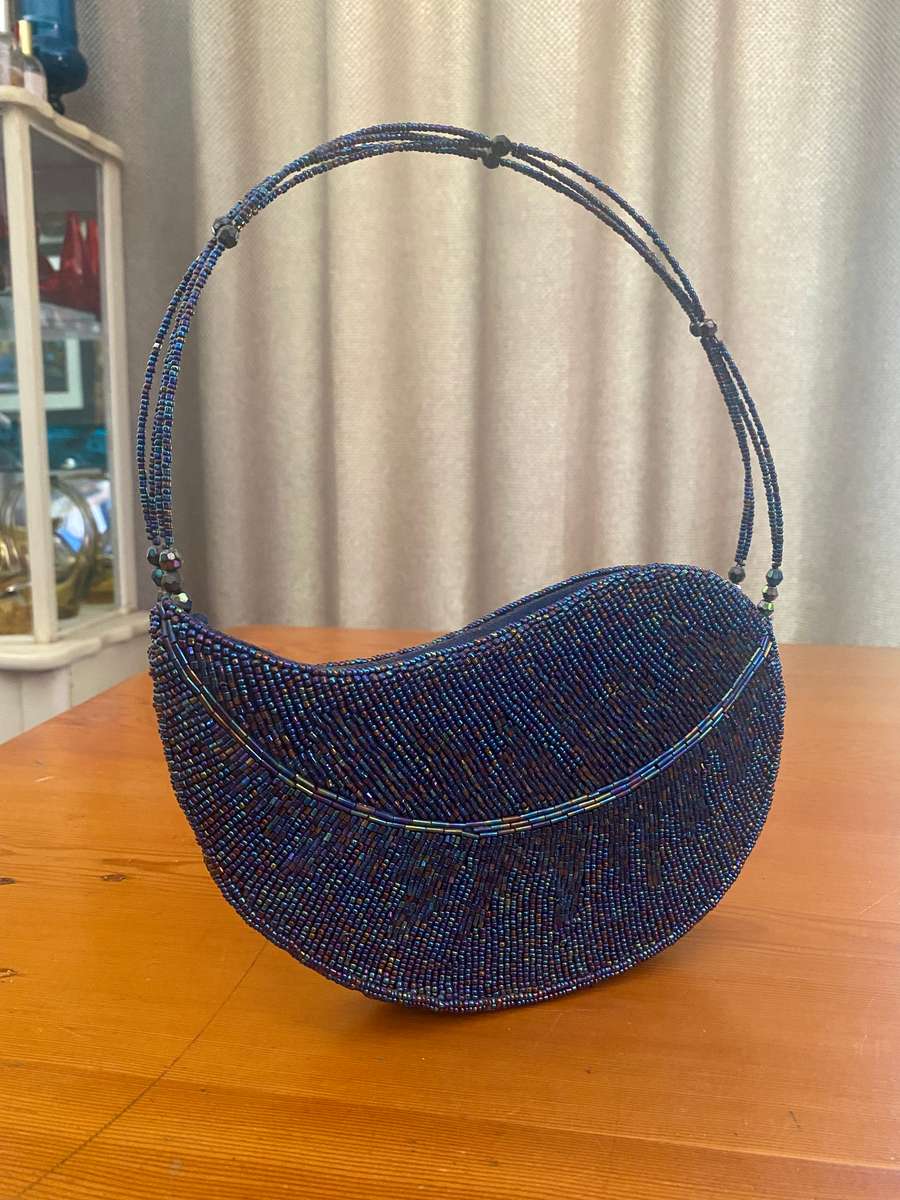 LADIES EVENING BAG