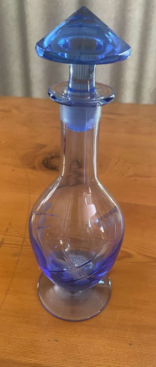 VINTAGE BLUE DECANTER