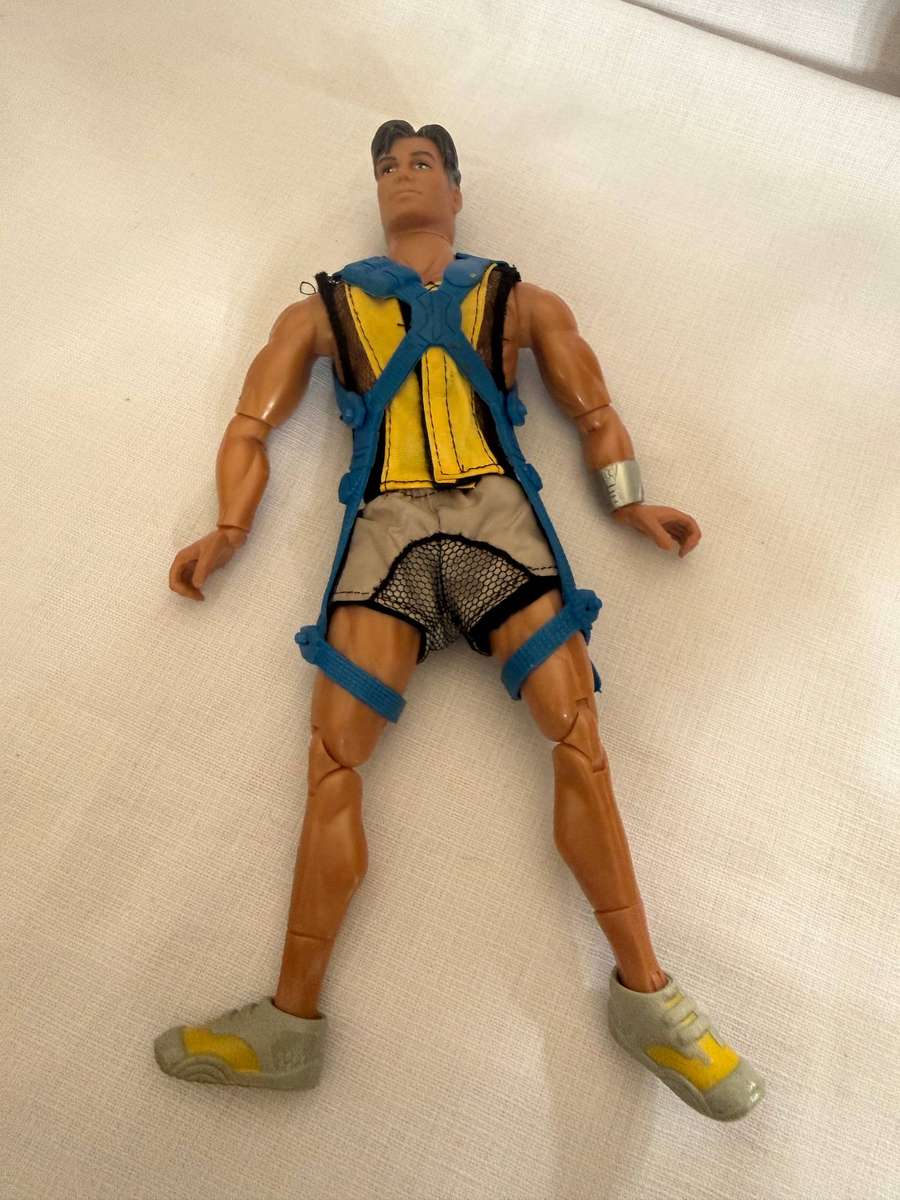 Max Steel Mountain Attack action figure