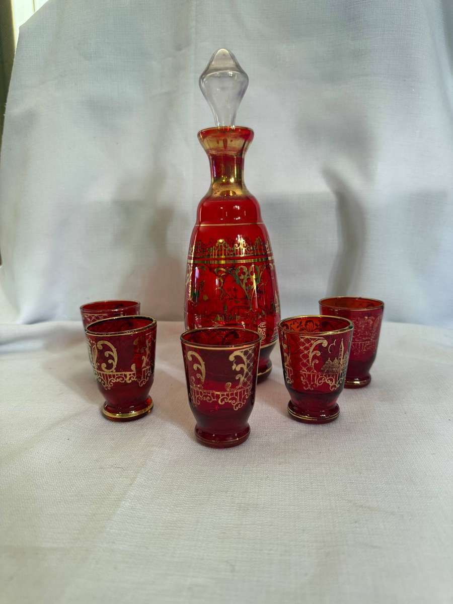 RED VENITIAN  GLASS DECANTER