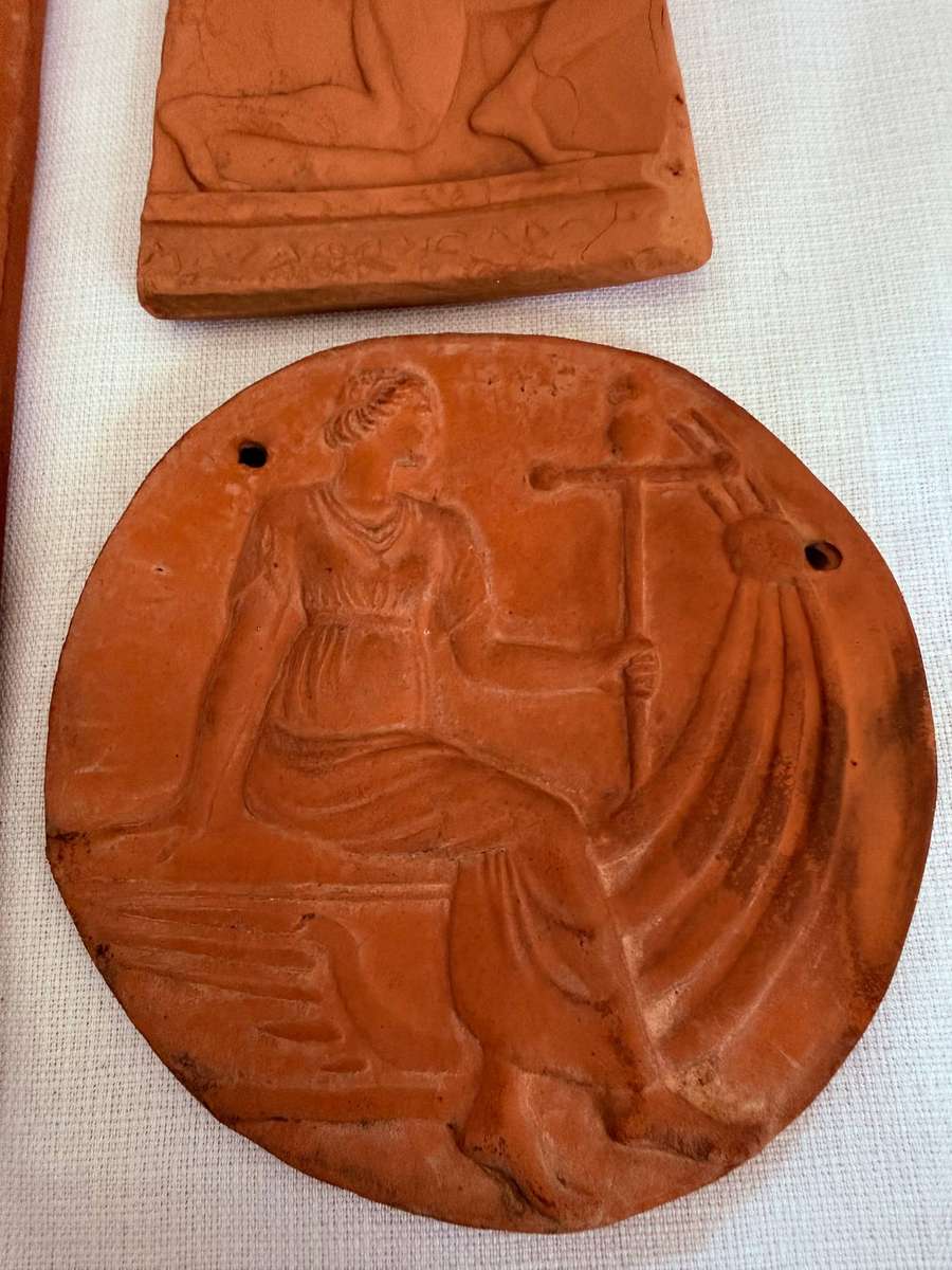 GREEK WALL HANGING ORNAMENT
