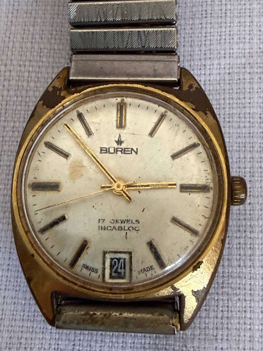 VINTAGE WRIST WATCHES