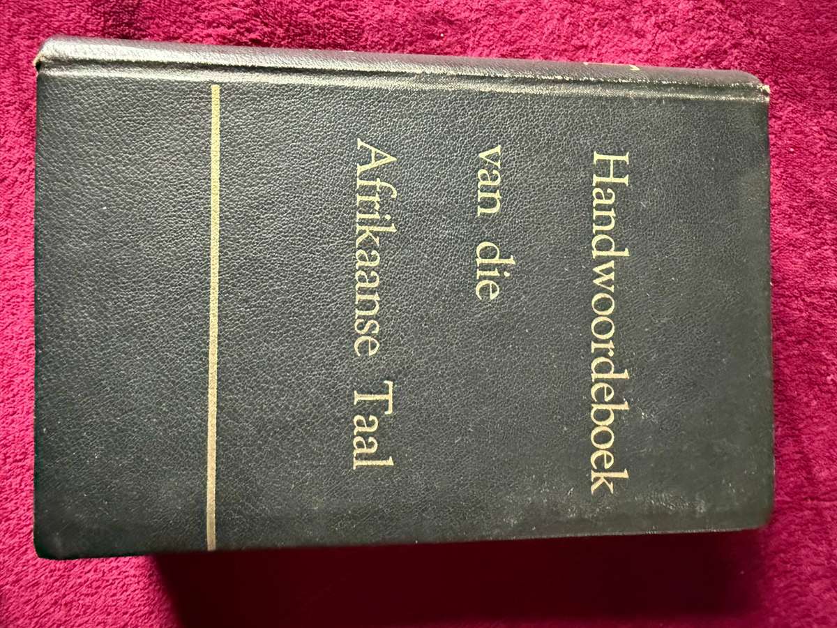HAT HANDWOORDE BOEK