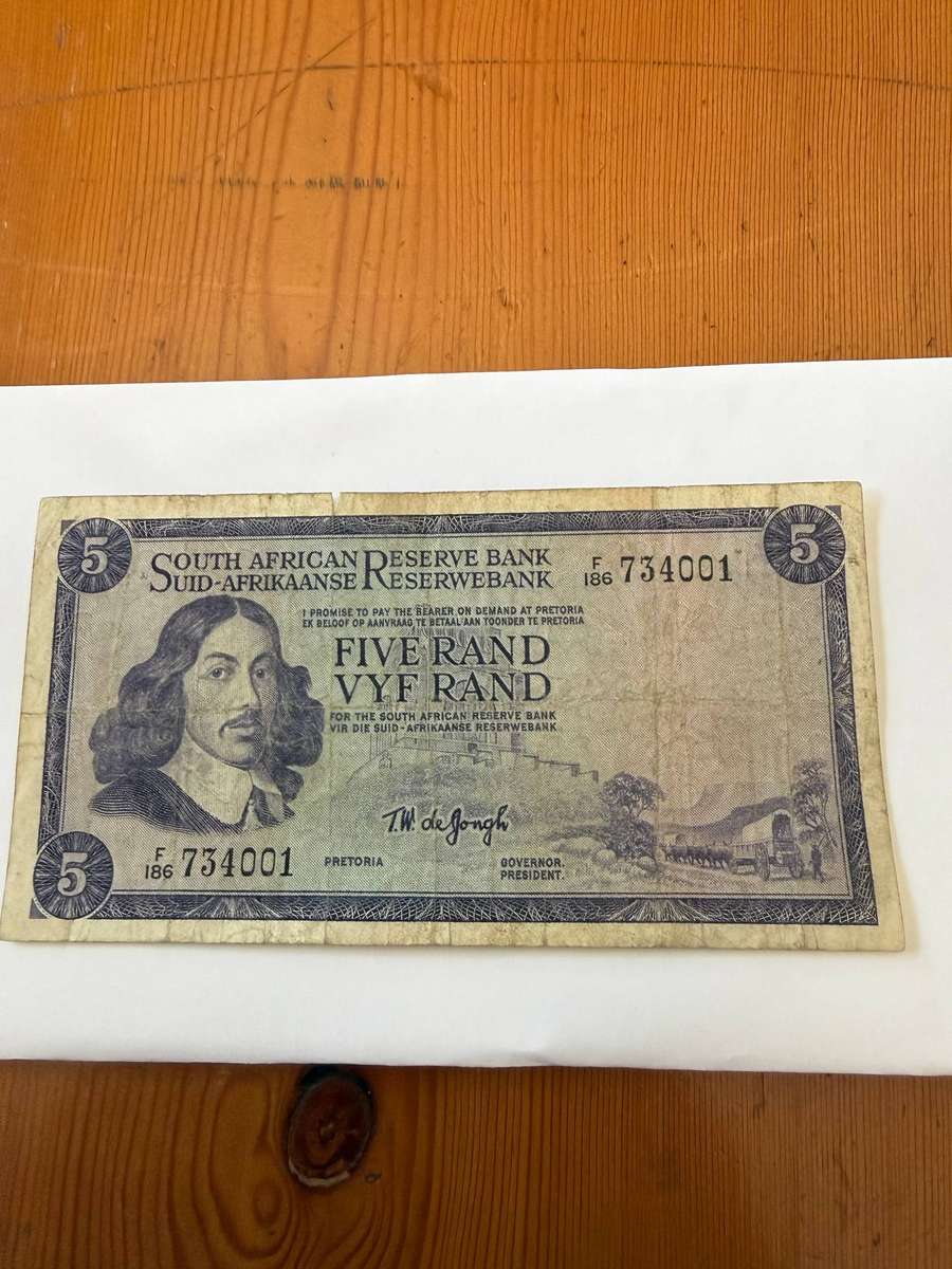 VINTAGE  SOUTH AFRICAN R5 NOTE
