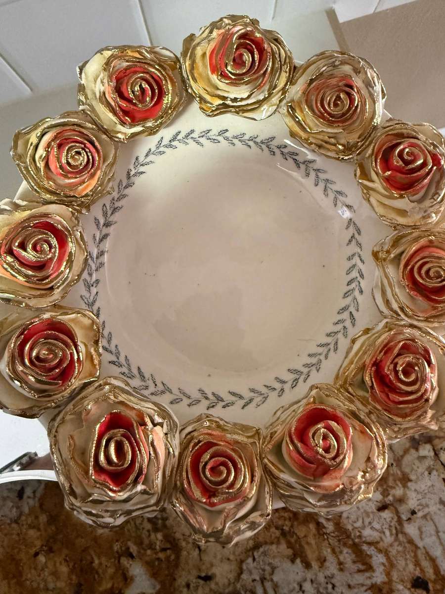 POTTERY DISH