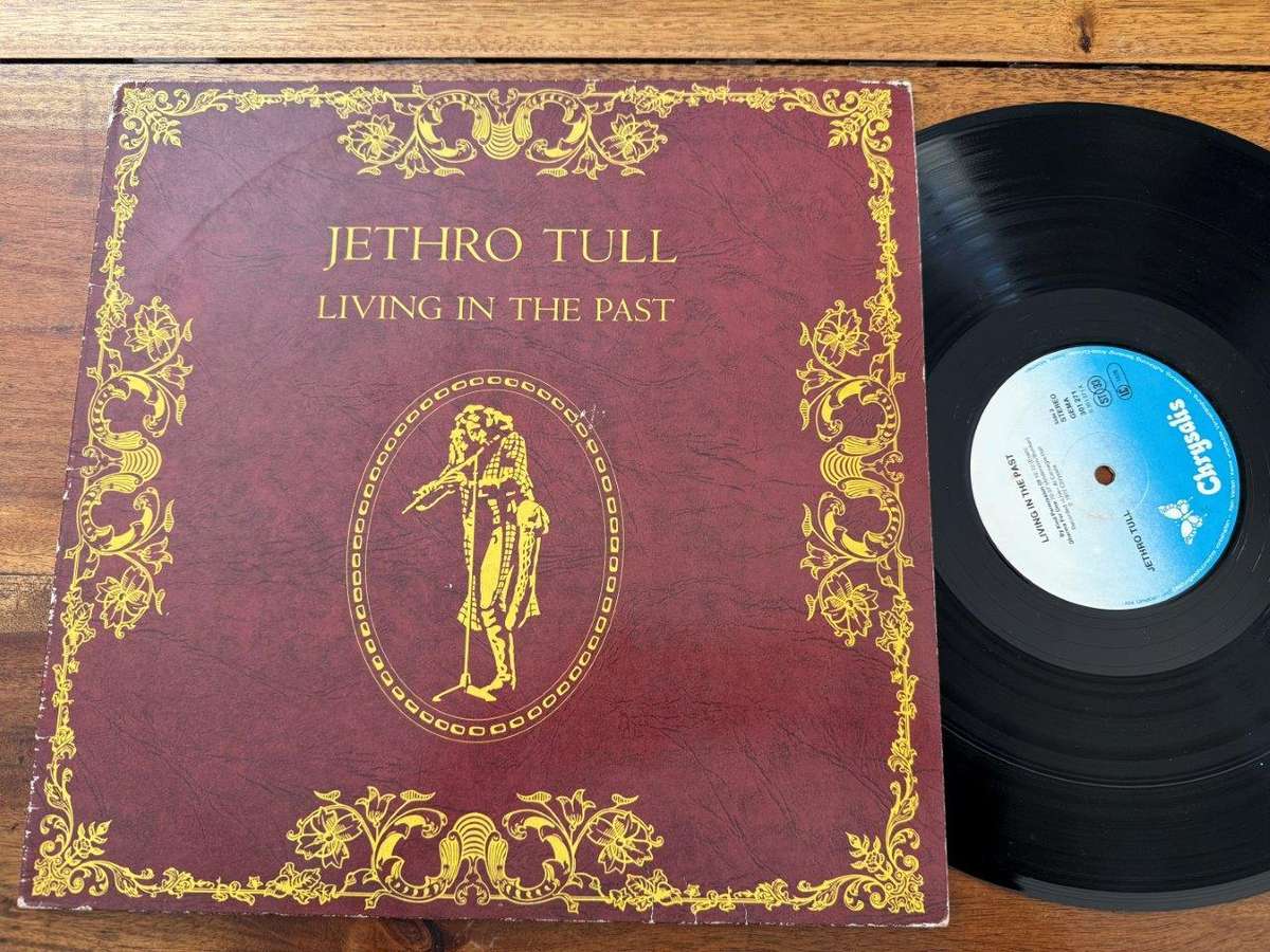 Jethro Tull - Living Through the Past 301272-406 (Germany) VG+/VG+/VG+