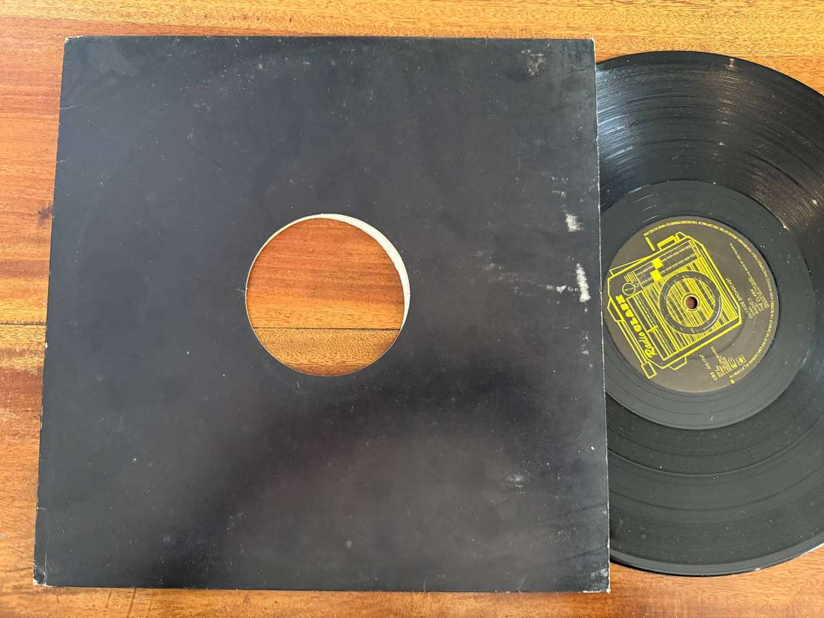 The Clash - Radio Clash CBS A131797 (UK) VG/VG+