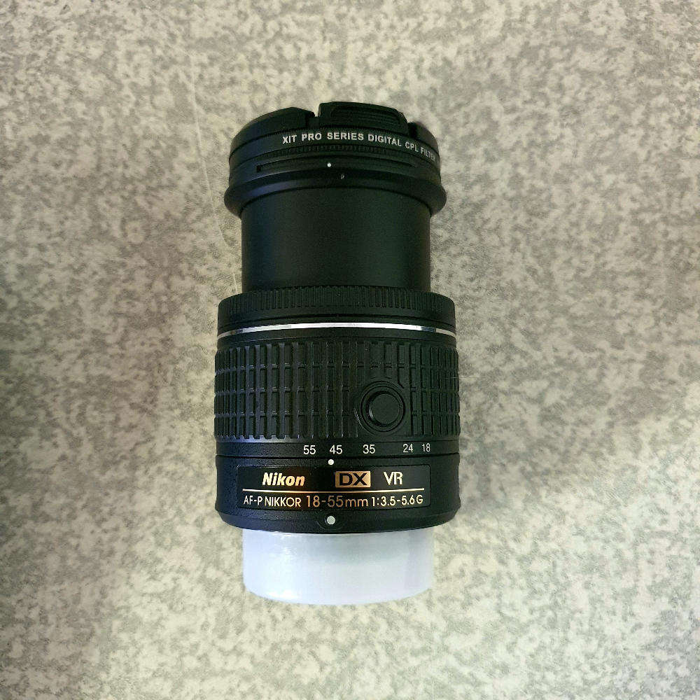 Nikon D5600 Full kit ( 2 lenses ) + Vanguard Bag