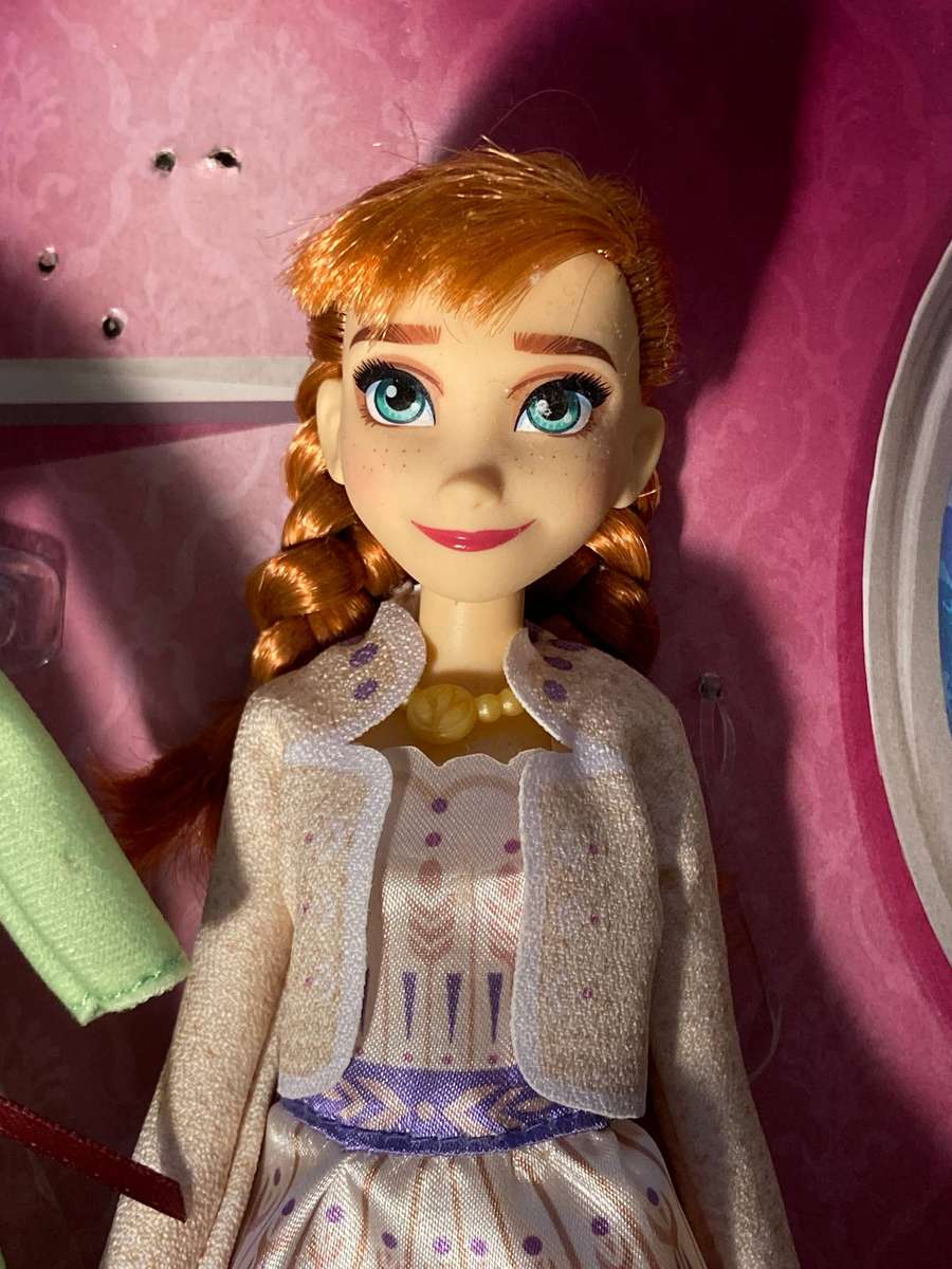 Frozen II Anna doll, Hasbro 2019 (prev. opened, like new)