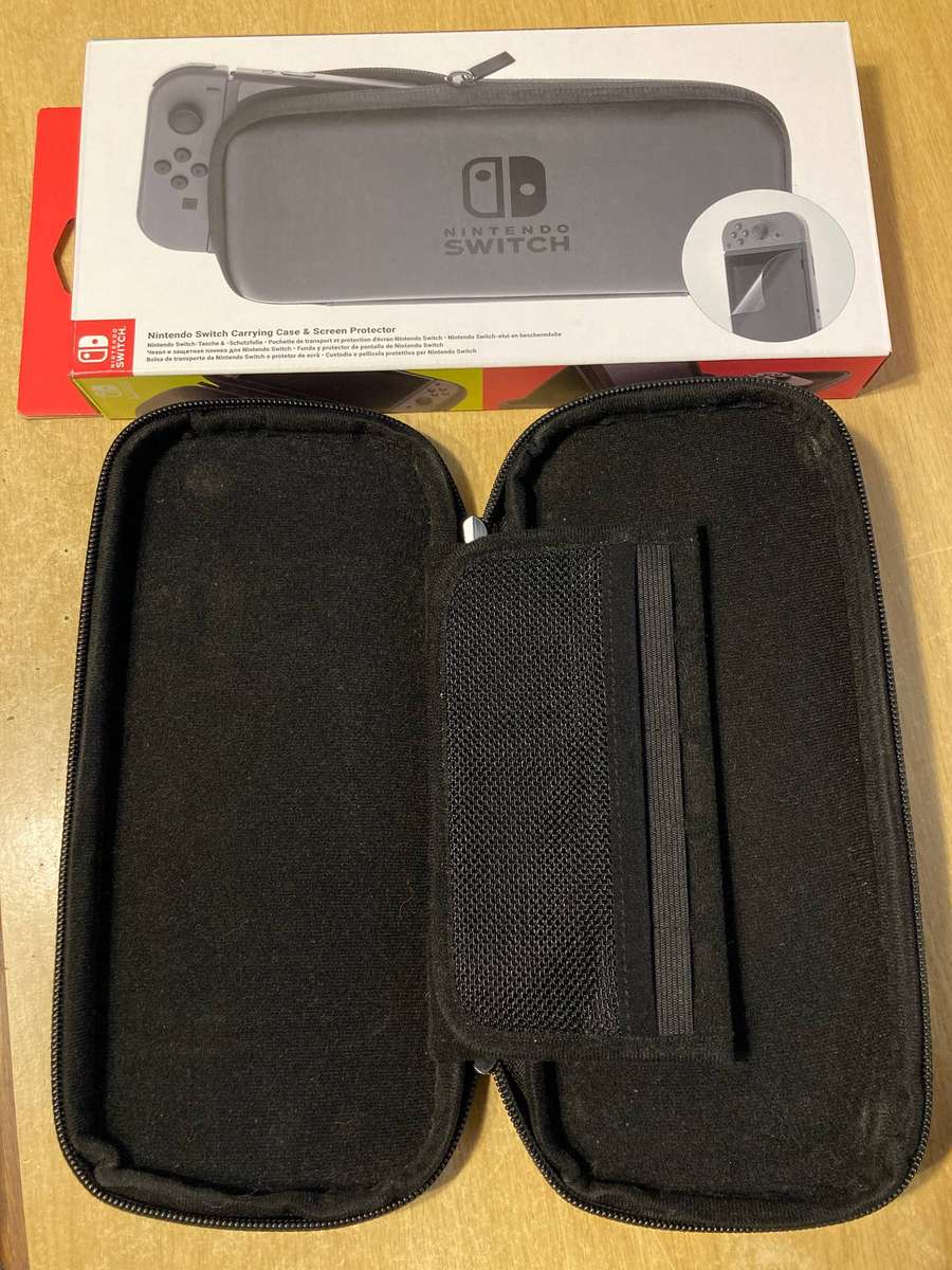 Nintendo Switch accessories -  Carrying Case and Joy-Con Wheel Pair