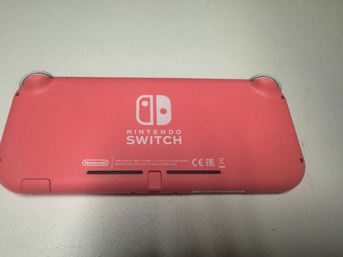 Nintendo switch lite - NO RESERVE