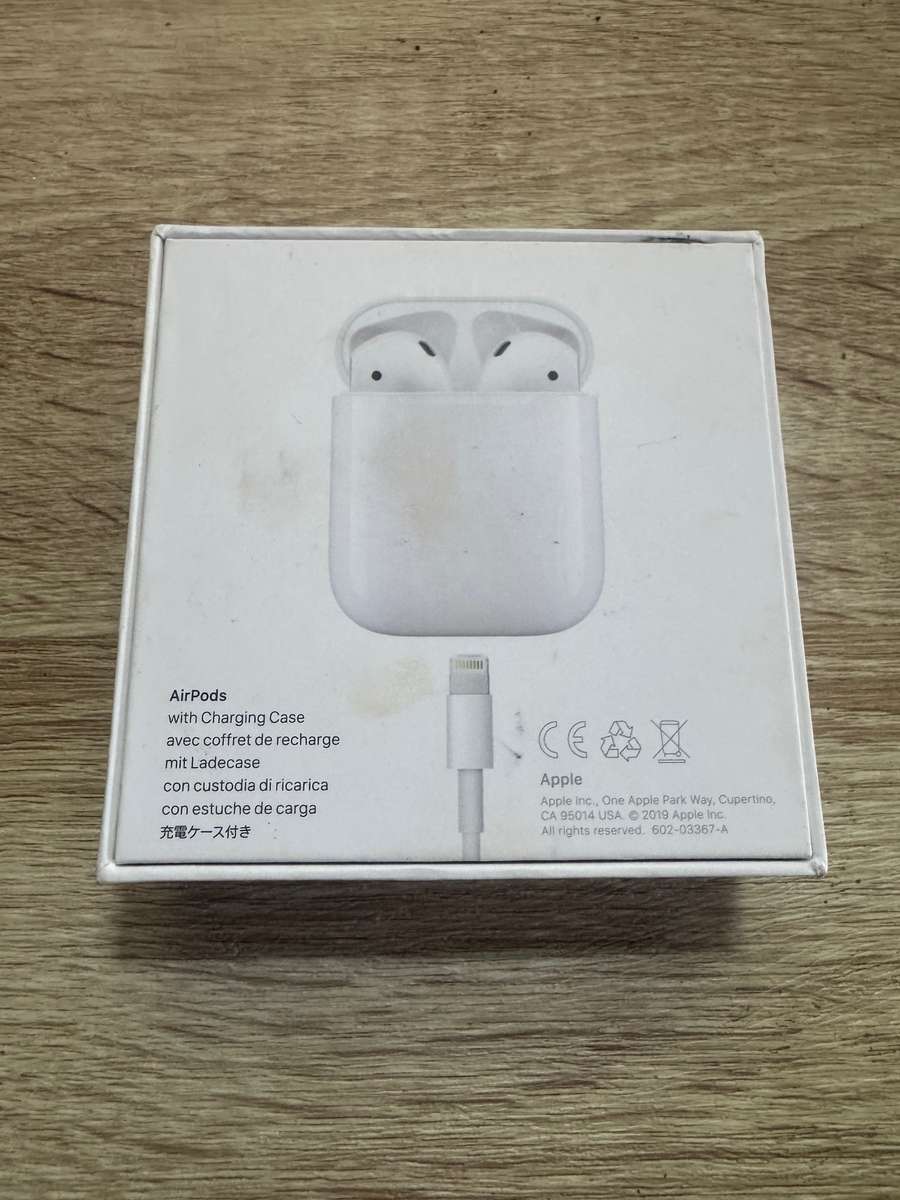 Apple Airpods (2nd generation) Bluetooth Headset (In the Ear) NO RESERVE