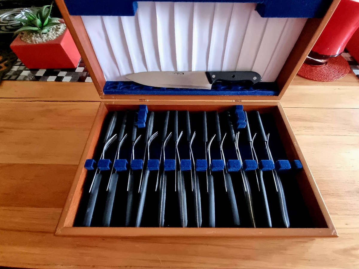 12 steak knives and forks