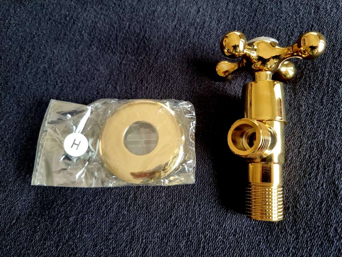 Gold coloured Victorian stop cock valves for bathroom/kitchen/scullery