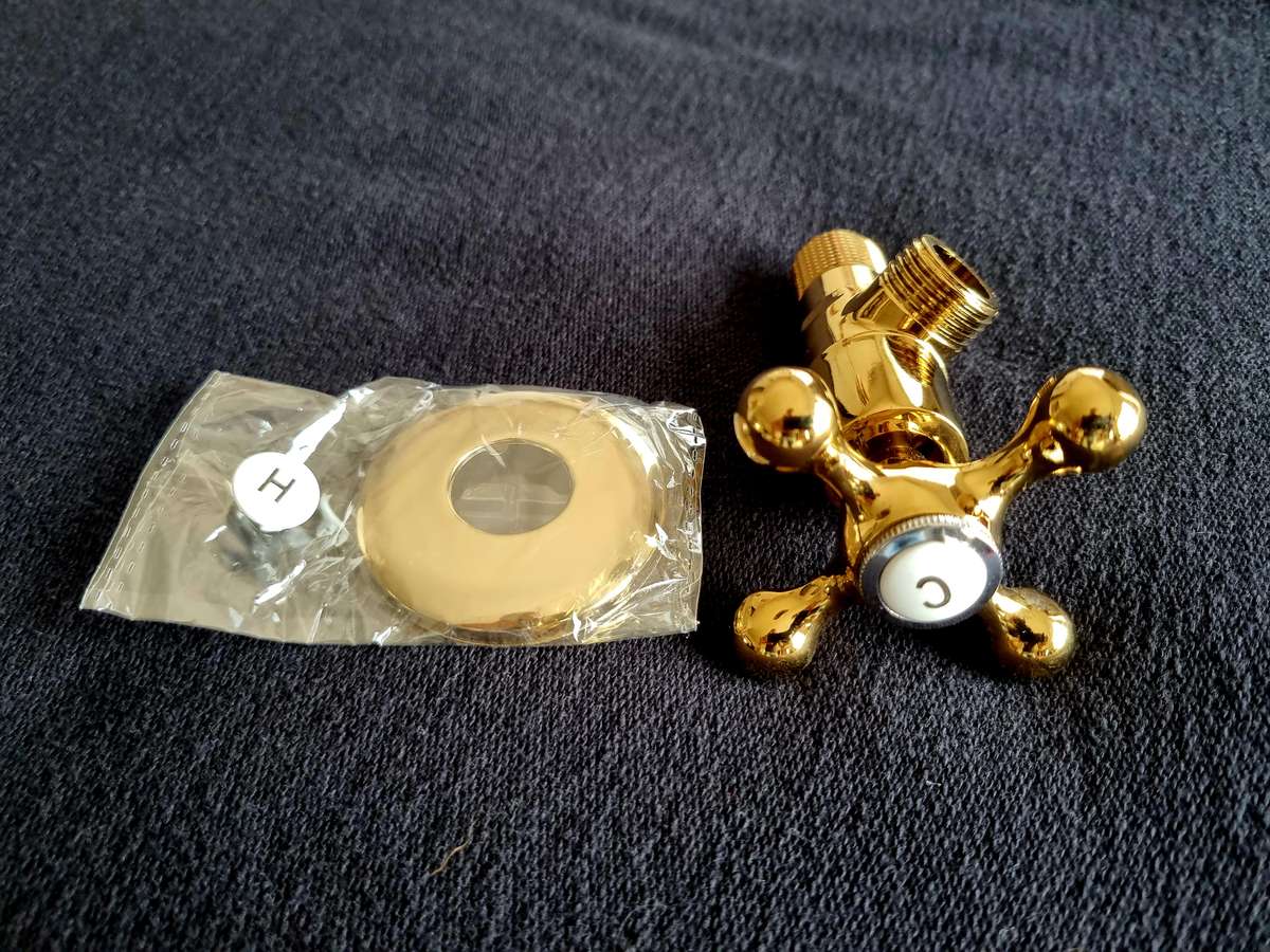 Gold coloured Victorian stop cock valves for bathroom/kitchen/scullery