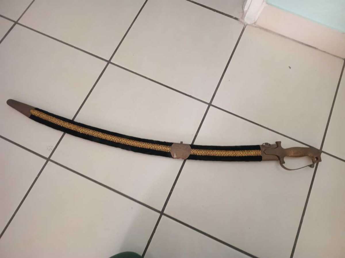 Indian Talwar Sword in velvet sheath