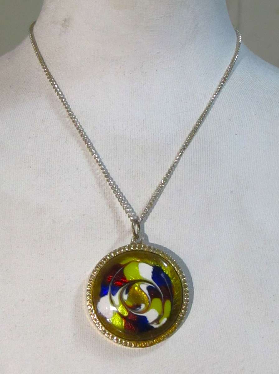 Vintage Studio Art Glass Swirl Pendant with Gold-Tone Chain