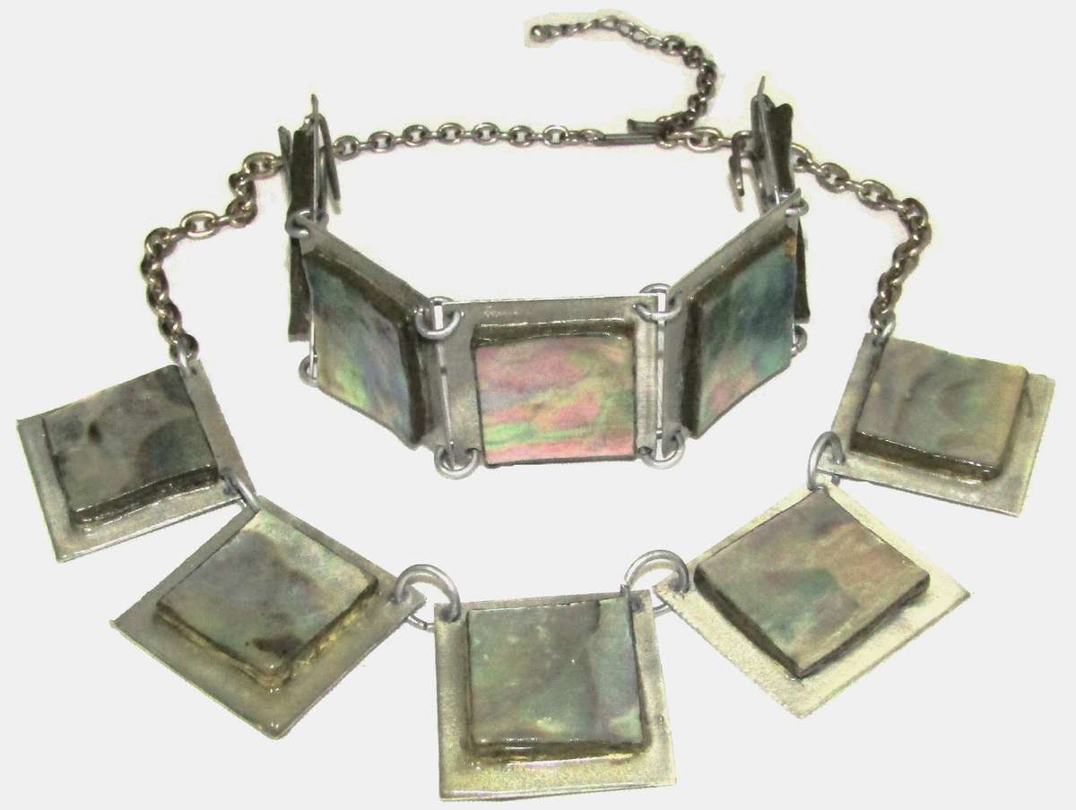 Vintage Hand-Crafted Silver-Tone Mother of Pearl Necklace and Bracelet Set