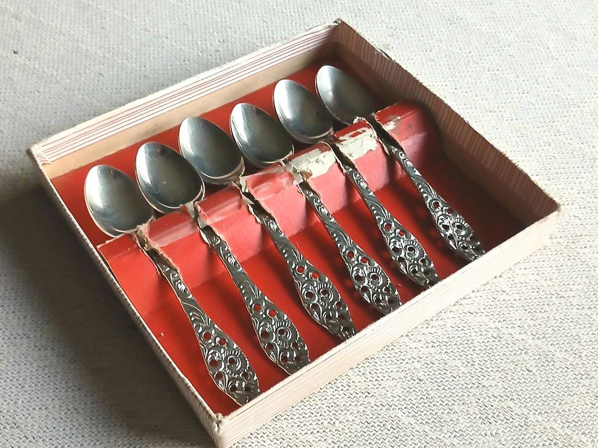 Collectible 6-Piece Vintage Dutch Teaspoon Set - Chrome Plated with Openwork Design - c1960