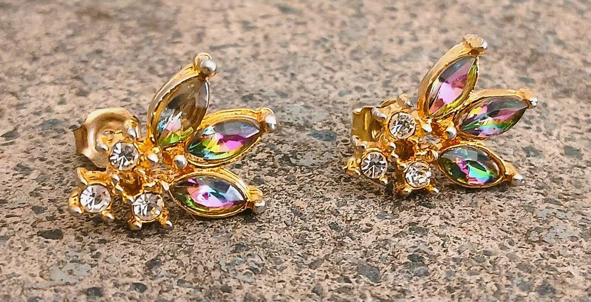 Vintage Gold-Tone Stud Earrings | Iridescent Marquise Stones | Mid-Century Cluster Style