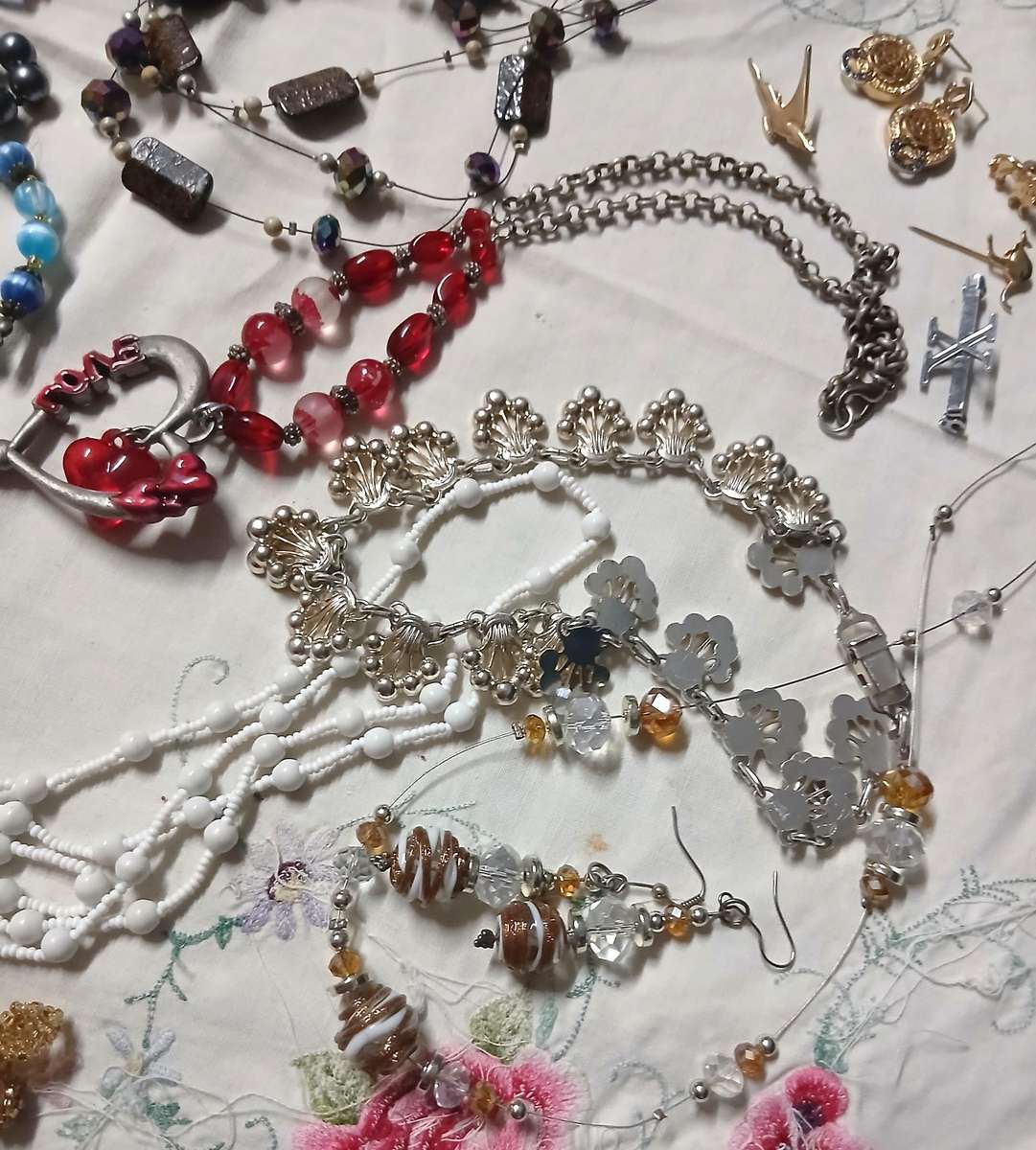 Job Lot Eclectic Vintage Costume Jewellery | Mixed Styles | Necklaces, Bracelets, Earrings & More