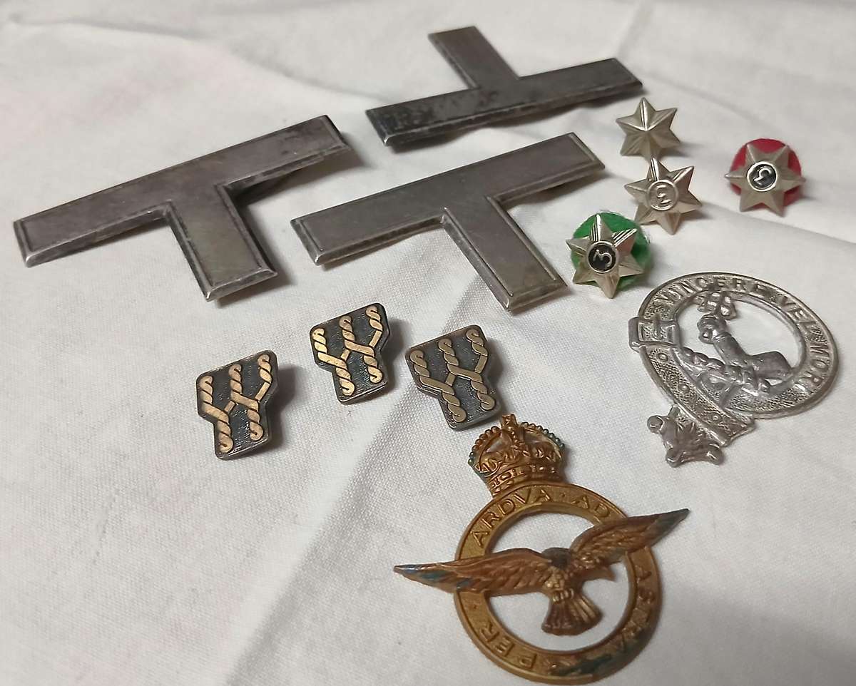 Job Lot of British Militaria & Insignia | Toye & Co London Bars, RAF Badge, Pins & Emblems
