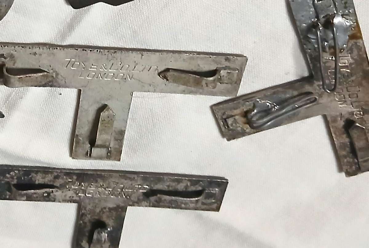 Job Lot of British Militaria & Insignia | Toye & Co London Bars, RAF Badge, Pins & Emblems