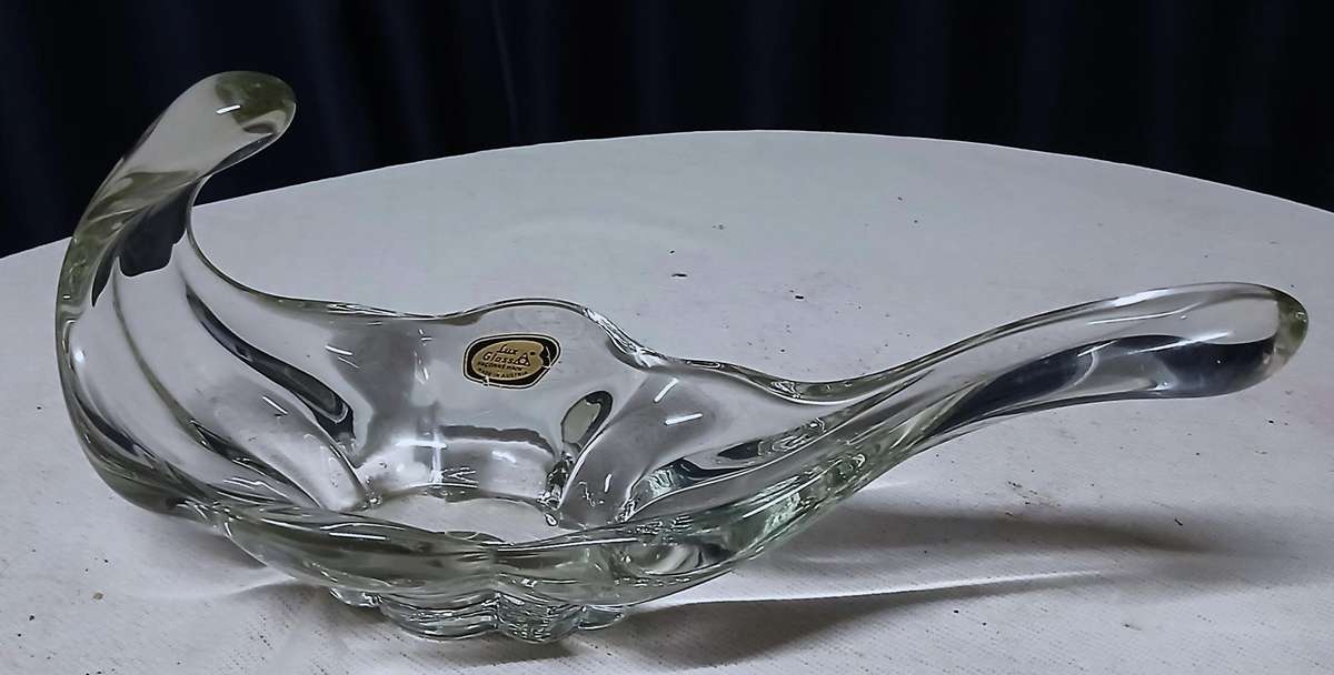 Exquisite Vintage Austrian Lux Glass Hand-Fashioned Art Bowl / Sculpture