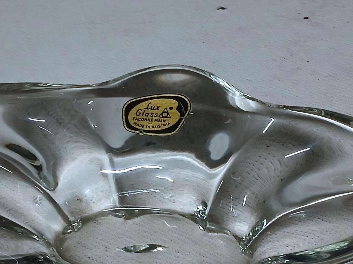 Exquisite Vintage Austrian Lux Glass Hand-Fashioned Art Bowl / Sculpture