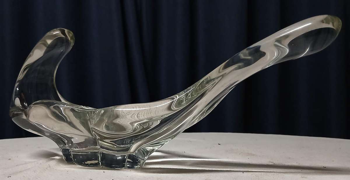 Exquisite Vintage Austrian Lux Glass Hand-Fashioned Art Bowl / Sculpture