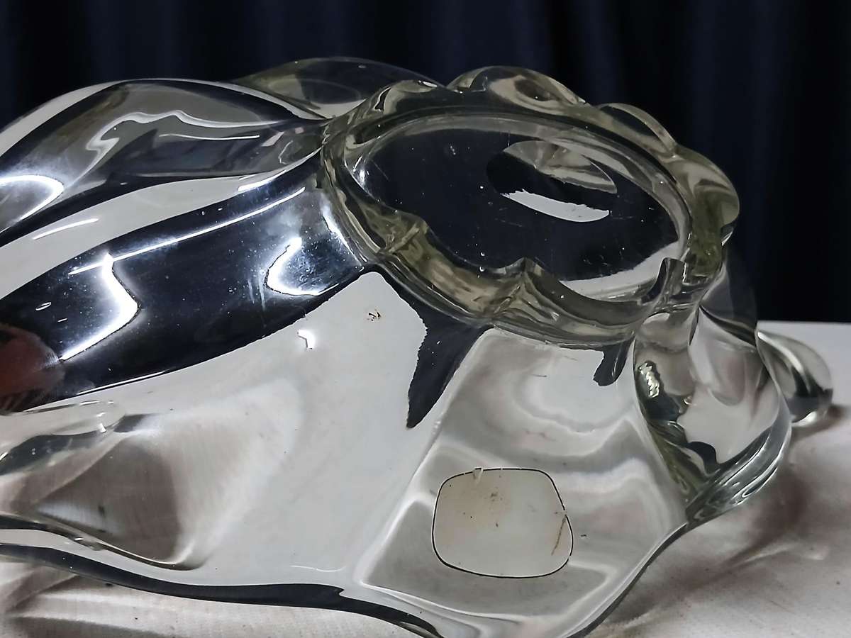 Exquisite Vintage Austrian Lux Glass Hand-Fashioned Art Bowl / Sculpture