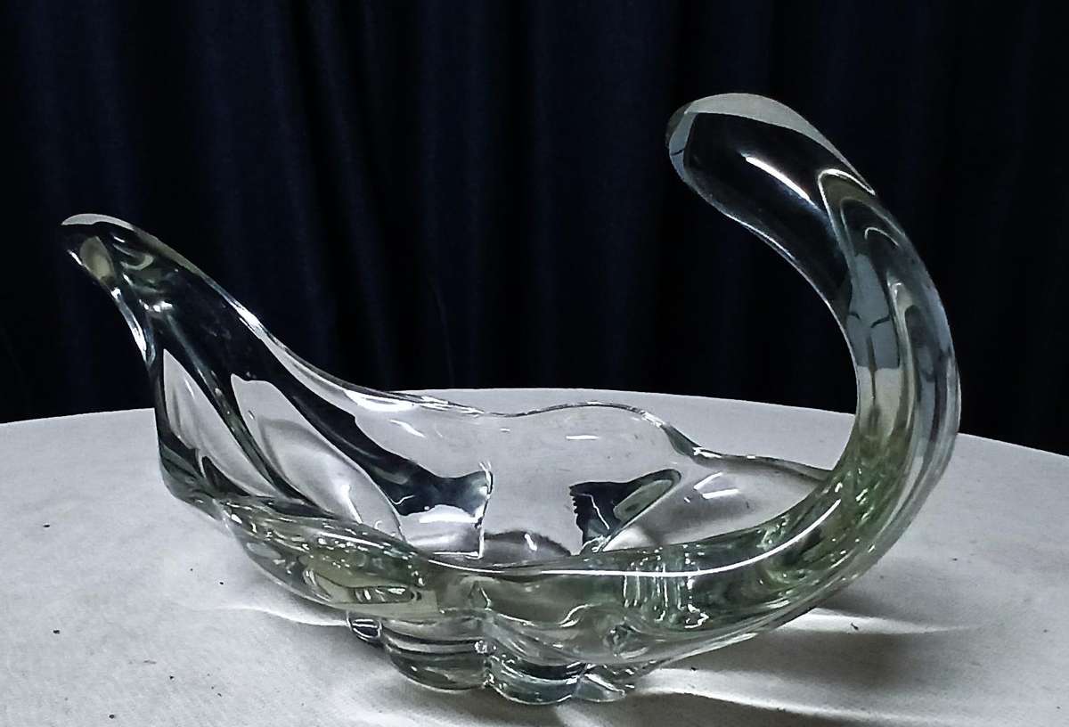 Exquisite Vintage Austrian Lux Glass Hand-Fashioned Art Bowl / Sculpture
