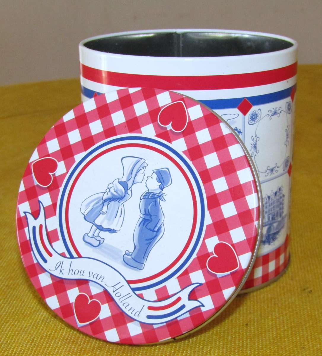 Contemporary, Collectible Ik hou van Holland Storage Tin