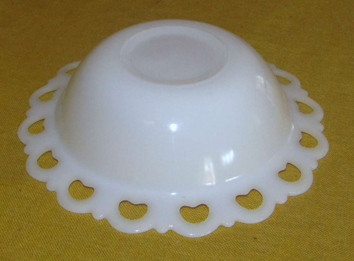 Vintage Lace Edged White Milk Glass Bowl