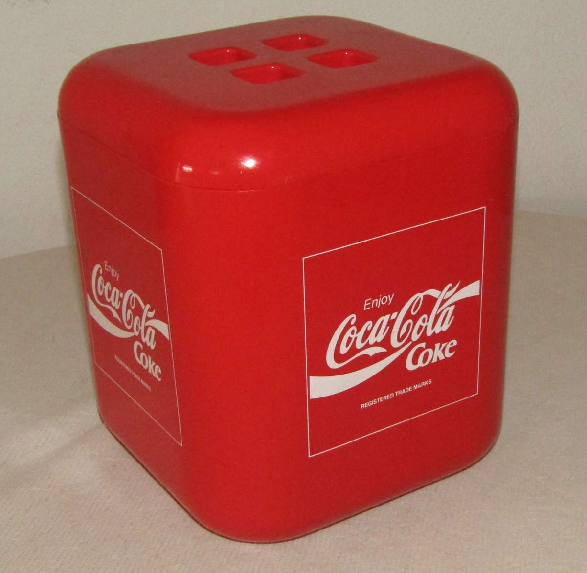 Retro Coca-Cola Square Ice Bucket/Box with Lid