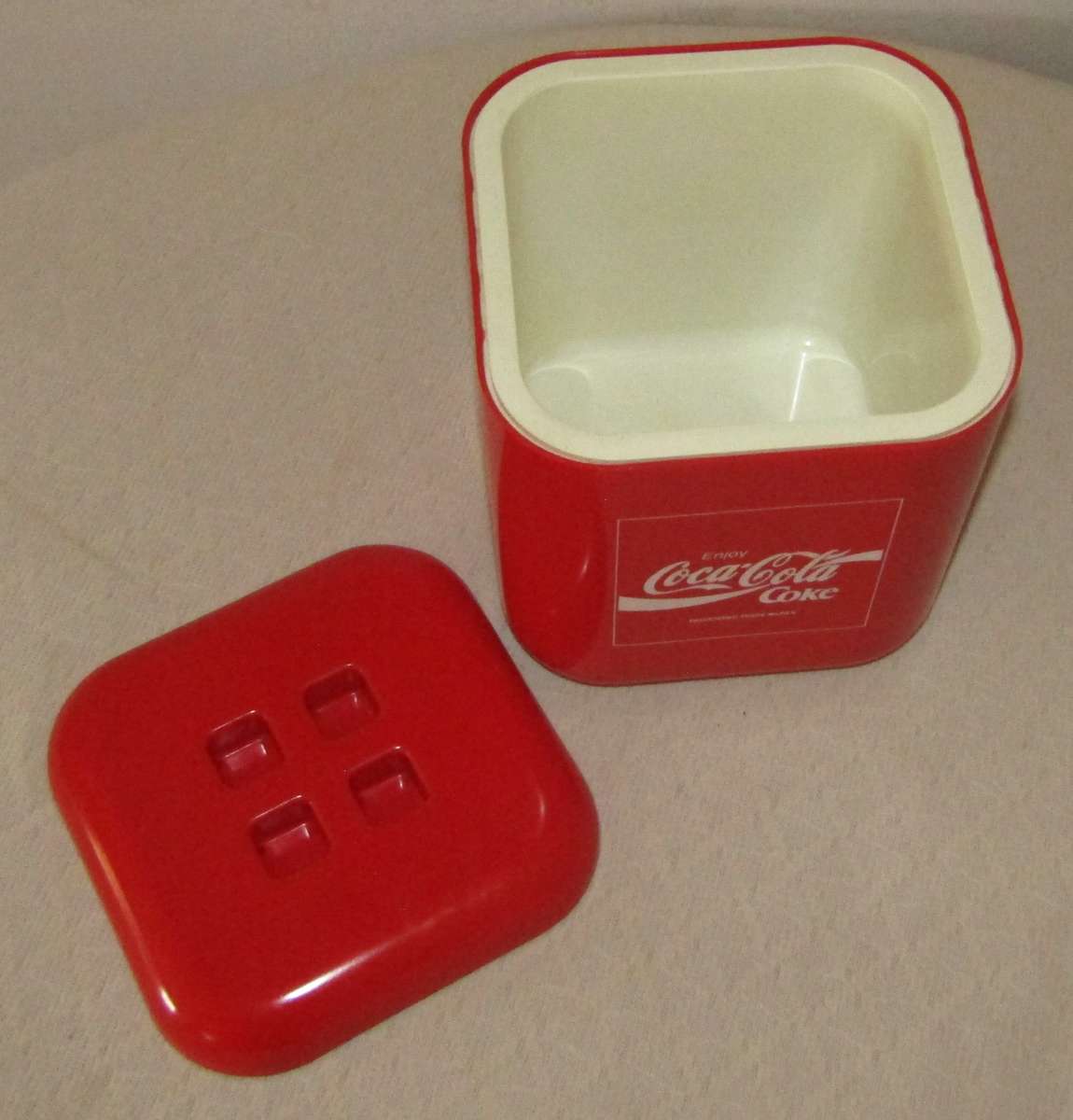 Retro Coca-Cola Square Ice Bucket/Box with Lid