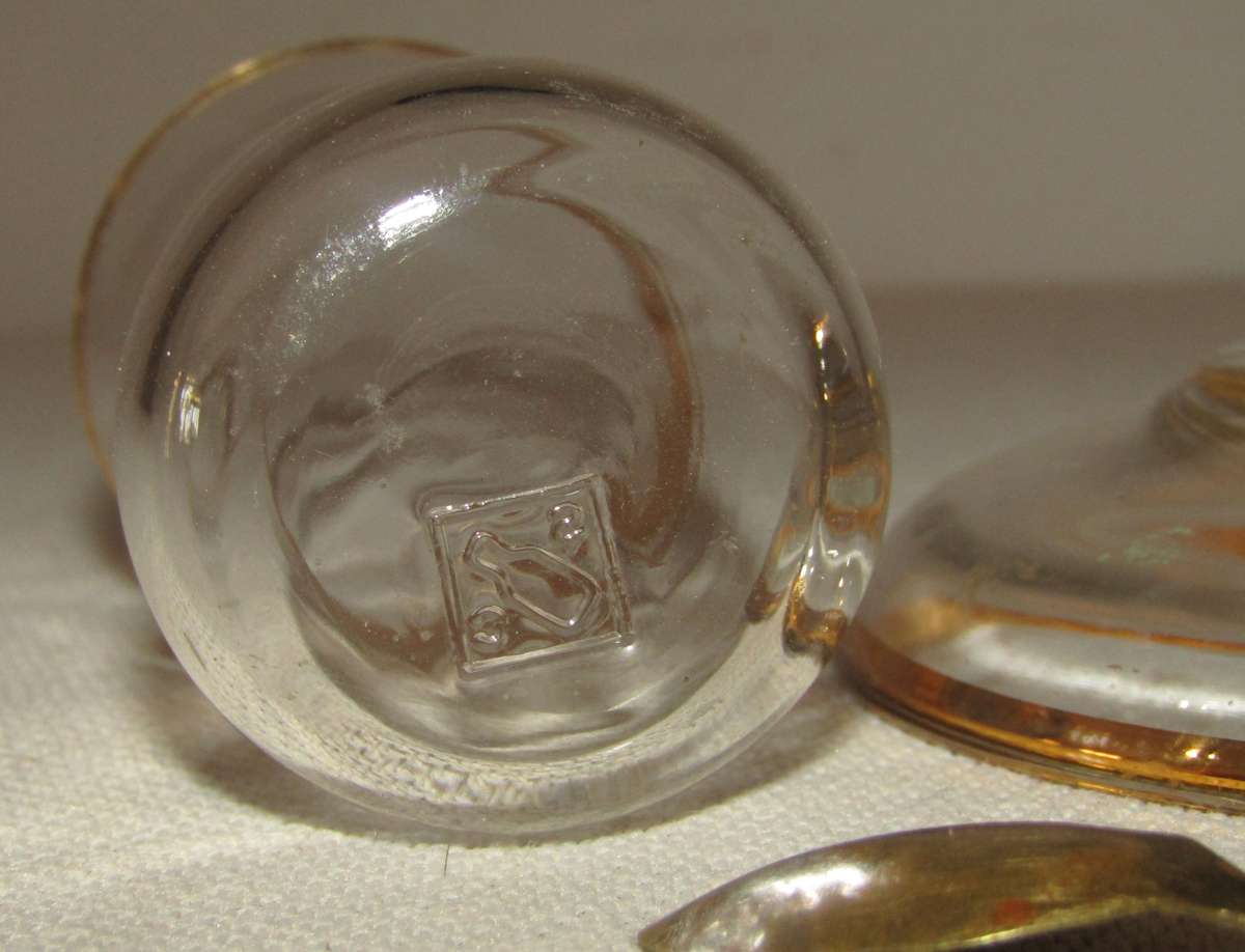 Pair of Vintage Pasabahce Istanbul Turkey Gold Trimmed Tea Cups with Saucers and Gilt Spoons