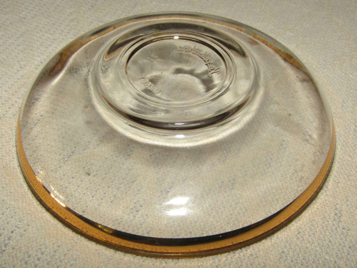 Pair of Vintage Pasabahce Istanbul Turkey Gold Trimmed Tea Cups with Saucers and Gilt Spoons