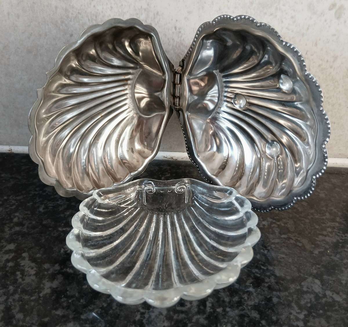 Mid-Century Silver-Plated Scallop Shell Dish | Original Glass Liner